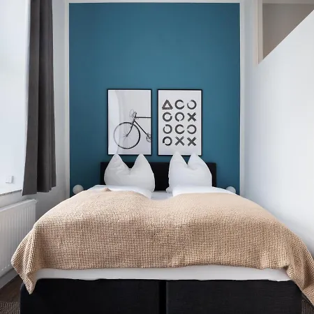 Limehome Dr.-friedrichs-ring 3*