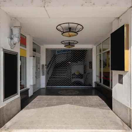 מלון דירות Limehome Dr Friedrichs-ring 3*